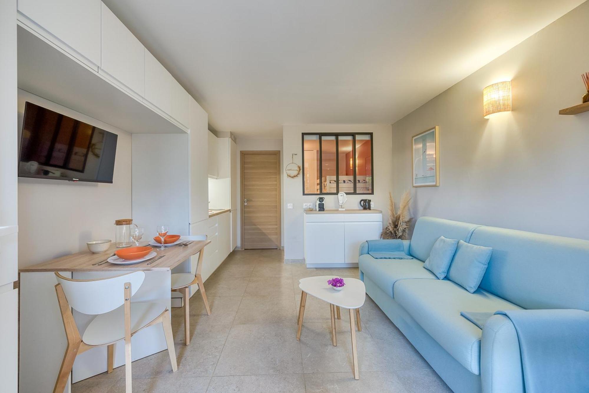 Le Lavandou Cavalière -Rez de jardin bord de mer Extérieur photo